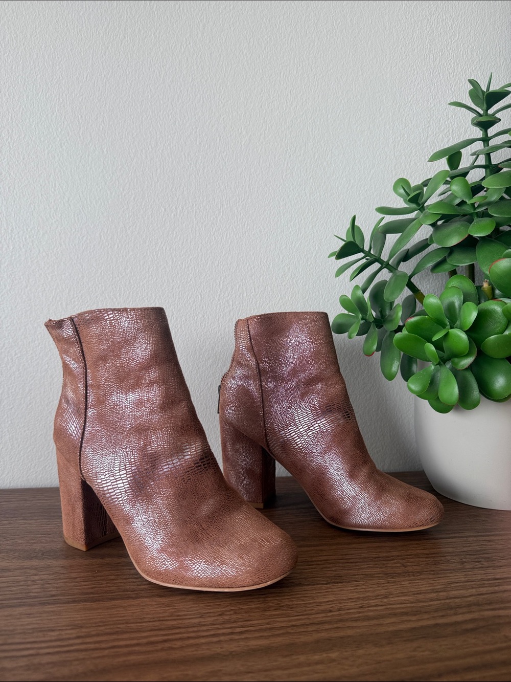 Women's Metallic Brown Block Heel Ankle Boots